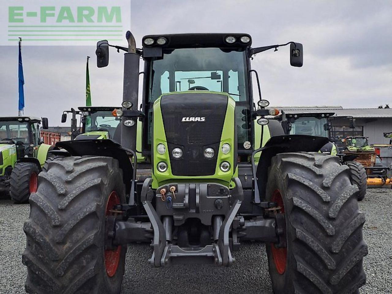 CLAAS axion 820 c-matic CMATIC - Tracteur agricole: photos 4 CLAAS axion 820 c-matic CMATIC - Tracteur agricole: photos 4