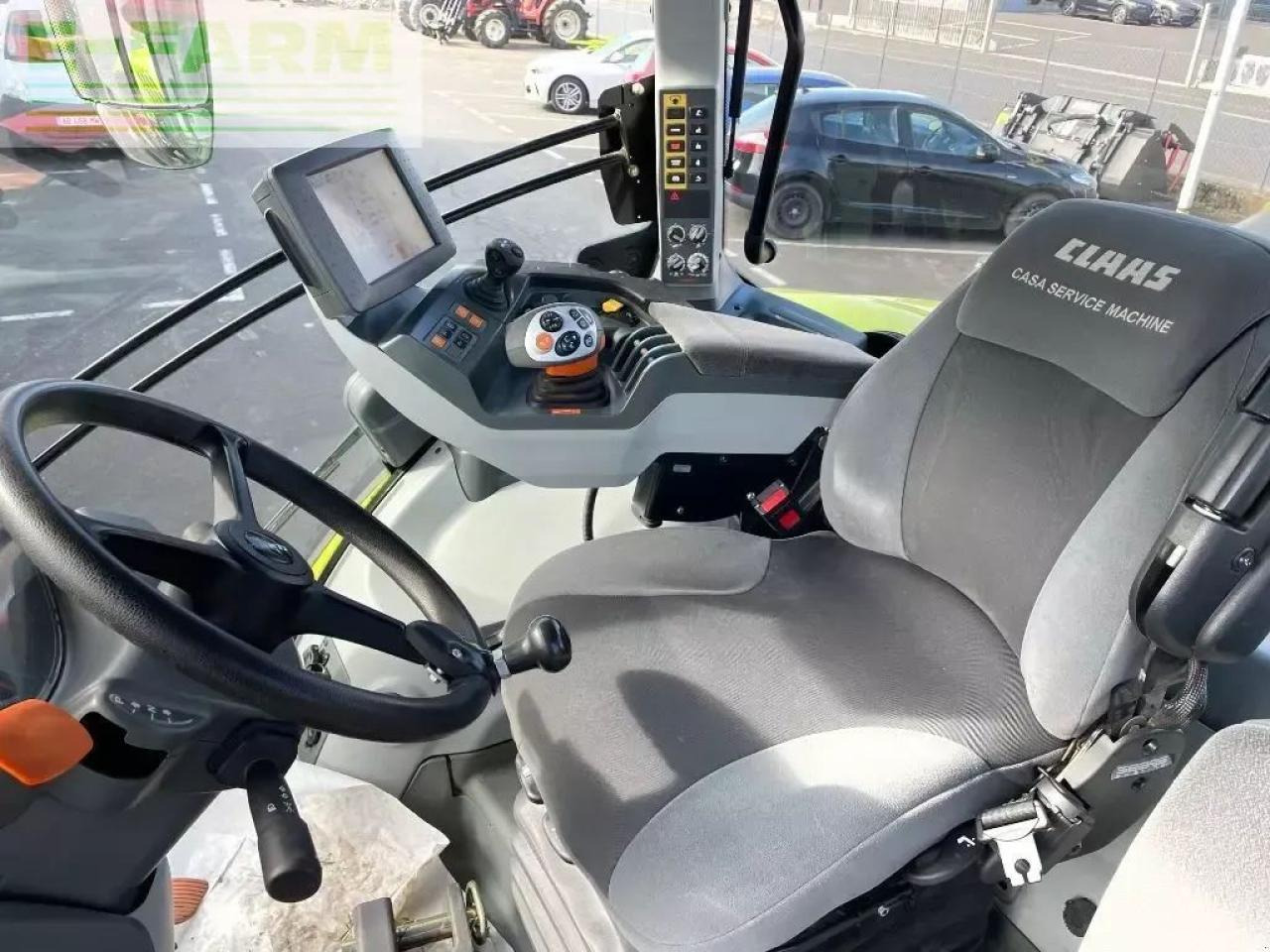 CLAAS axion 830 c matic cebis CMATIC CEBIS - Tracteur agricole: photos 5 CLAAS axion 830 c matic cebis CMATIC CEBIS - Tracteur agricole: photos 5