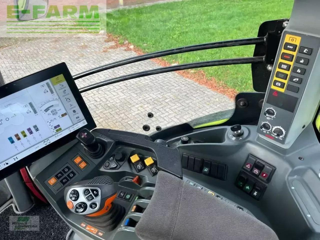 CLAAS axion 830 cebis - Tracteur agricole: photos 2 CLAAS axion 830 cebis - Tracteur agricole: photos 2