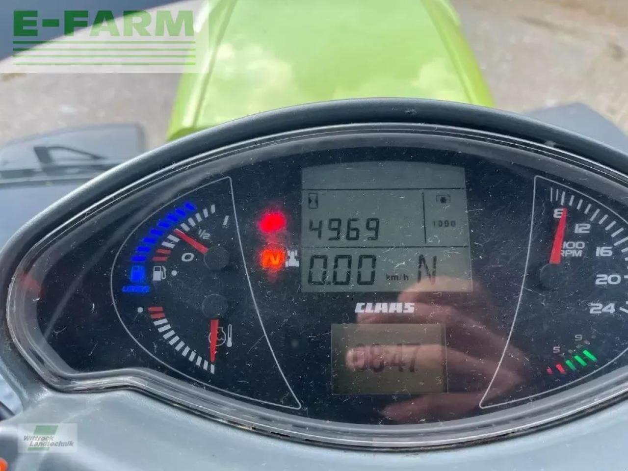 CLAAS axion 830 cebis - Tracteur agricole: photos 3 CLAAS axion 830 cebis - Tracteur agricole: photos 3