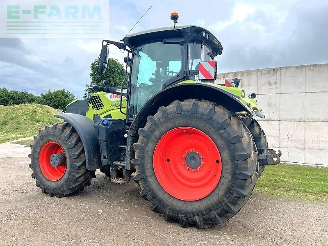 CLAAS axion 830 cebis cmatic - rtk net CMATIC CEBIS - Tracteur agricole: photos 3 CLAAS axion 830 cebis cmatic - rtk net CMATIC CEBIS - Tracteur agricole: photos 3