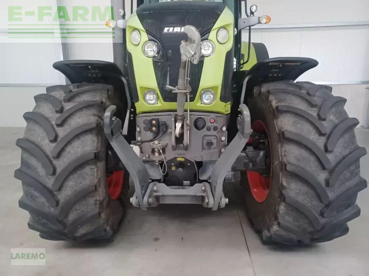 CLAAS axion 850 cmatic cebis CMATIC CEBIS - Tracteur agricole: photos 3 CLAAS axion 850 cmatic cebis CMATIC CEBIS - Tracteur agricole: photos 3