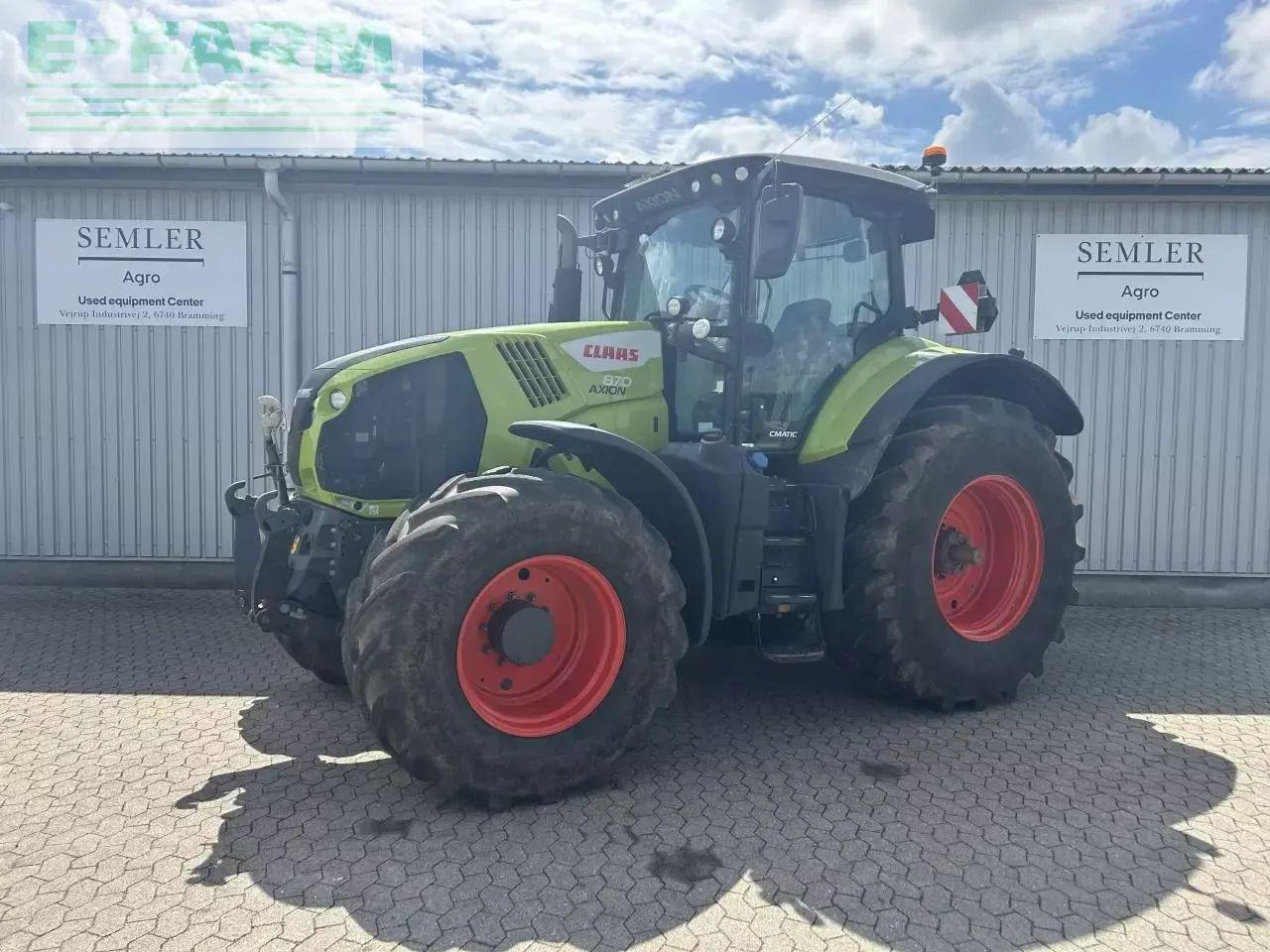 CLAAS axion 870 - Tracteur agricole: photos 1 CLAAS axion 870 - Tracteur agricole: photos 1
