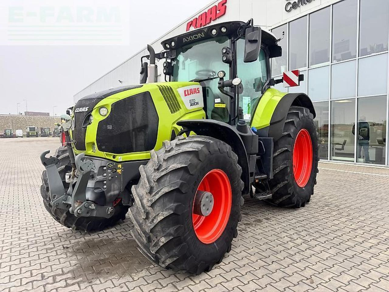 CLAAS axion 870 - Tracteur agricole: photos 3 CLAAS axion 870 - Tracteur agricole: photos 3