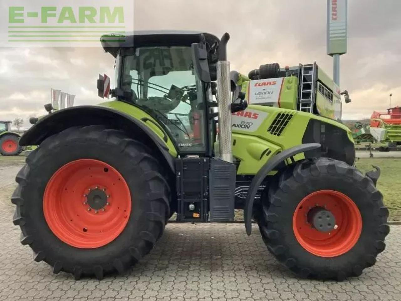 CLAAS axion 870 cmatic cebis CMATIC CEBIS - Tracteur agricole: photos 4 CLAAS axion 870 cmatic cebis CMATIC CEBIS - Tracteur agricole: photos 4
