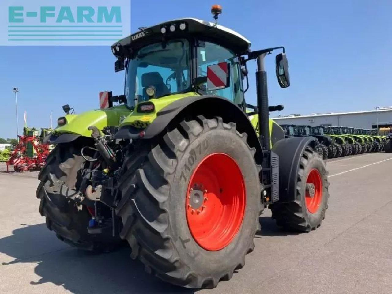 CLAAS axion 870 cmatic cebis CMATIC CEBIS - Tracteur agricole: photos 5 CLAAS axion 870 cmatic cebis CMATIC CEBIS - Tracteur agricole: photos 5