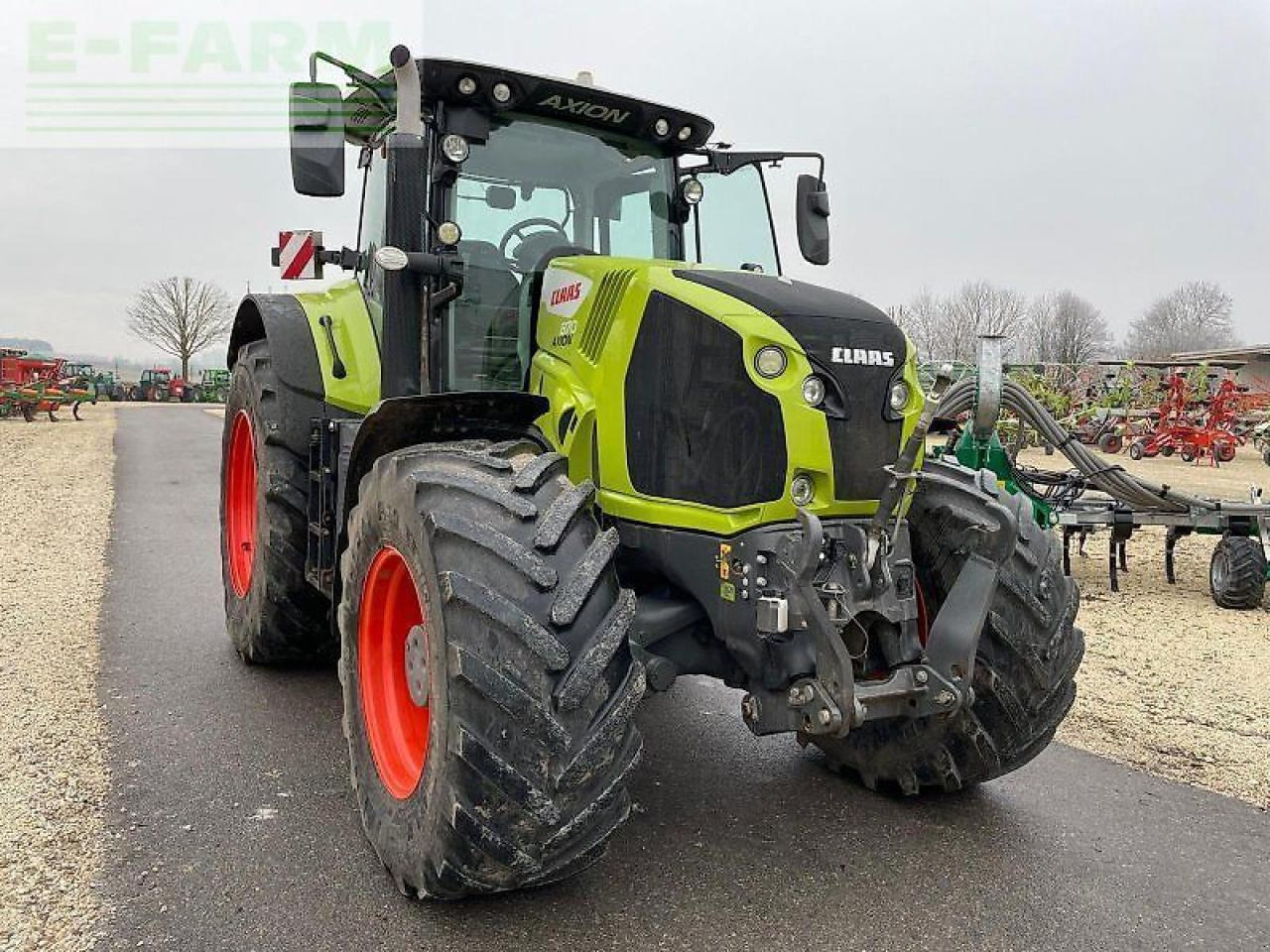 CLAAS axion 870 cmatic cebis CMATIC CEBIS - Tracteur agricole: photos 1 CLAAS axion 870 cmatic cebis CMATIC CEBIS - Tracteur agricole: photos 1