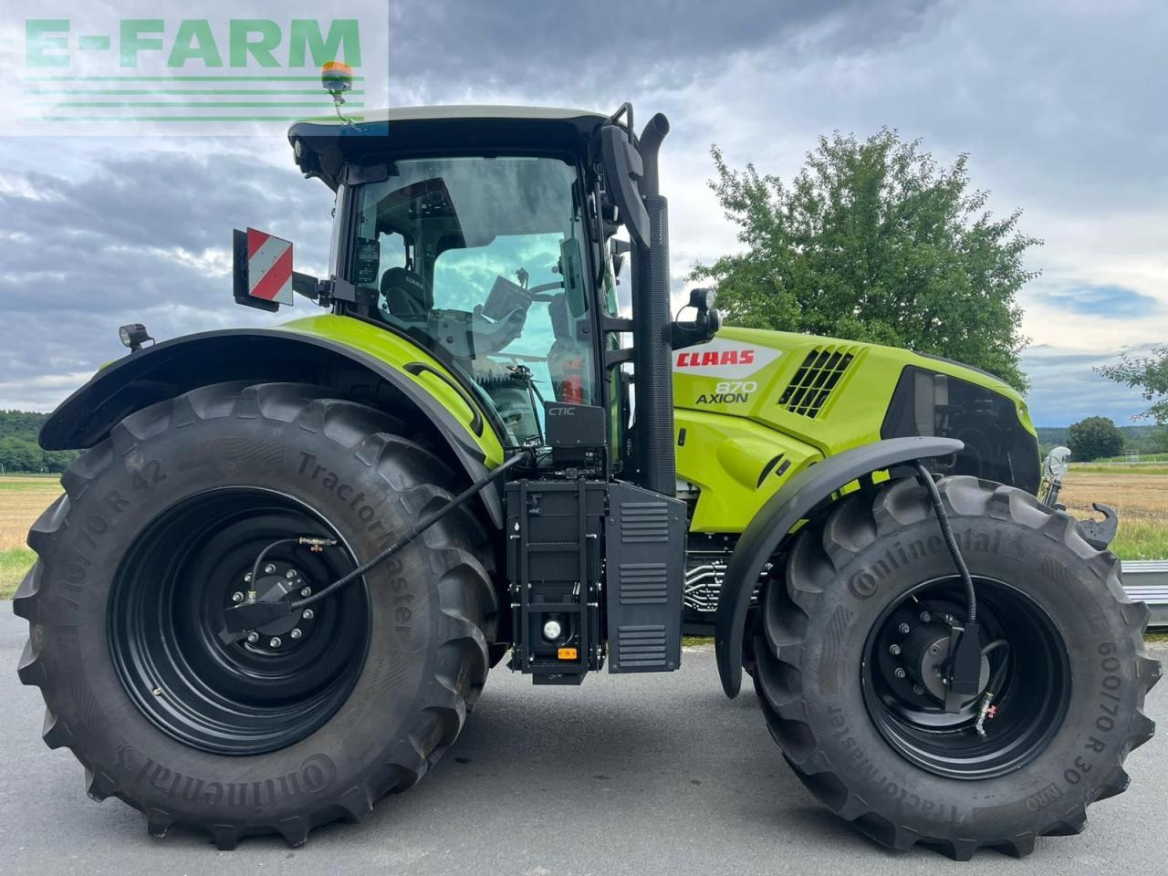 CLAAS axion 870 cmatic cebis CMATIC CEBIS - Tracteur agricole: photos 4 CLAAS axion 870 cmatic cebis CMATIC CEBIS - Tracteur agricole: photos 4
