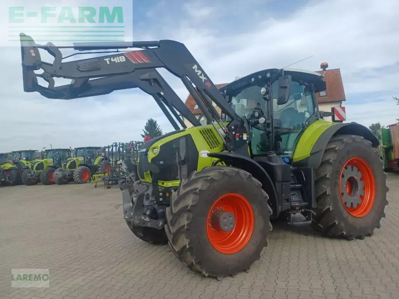CLAAS axion 870 cmatic cebis + mx frontlader t 418 CMATIC CEBIS - Tracteur agricole: photos 1 CLAAS axion 870 cmatic cebis + mx frontlader t 418 CMATIC CEBIS - Tracteur agricole: photos 1