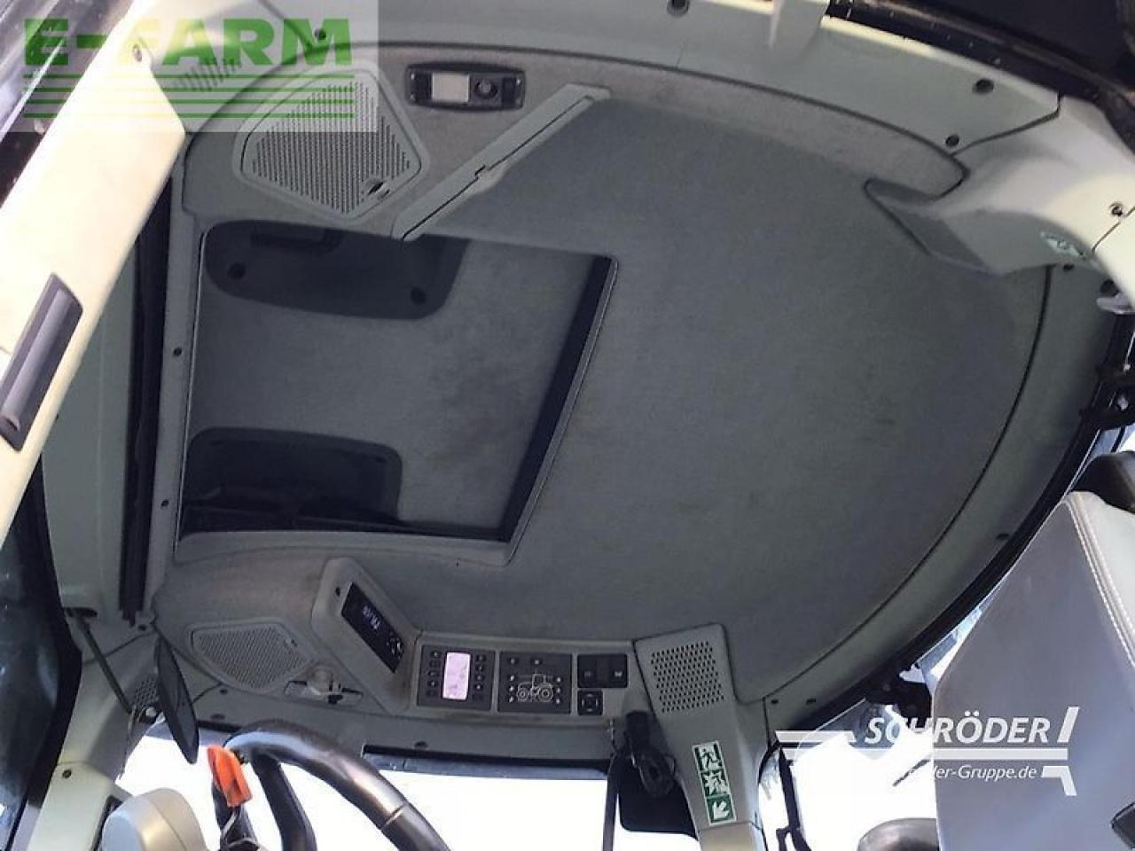 CLAAS axion 870 cmatic | rtk | s10 terminal CMATIC - Tracteur agricole: photos 2 CLAAS axion 870 cmatic | rtk | s10 terminal CMATIC - Tracteur agricole: photos 2