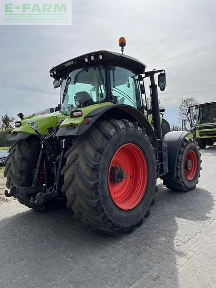 CLAAS axion 870 cmatic t4f CMATIC - Tracteur agricole: photos 5 CLAAS axion 870 cmatic t4f CMATIC - Tracteur agricole: photos 5