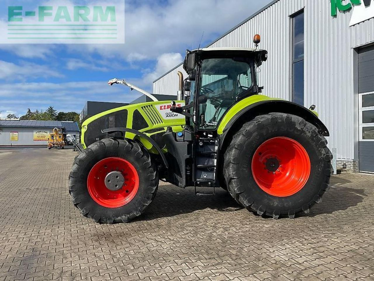 Tracteur agricole CLAAS axion 920 cmatic: photos 9