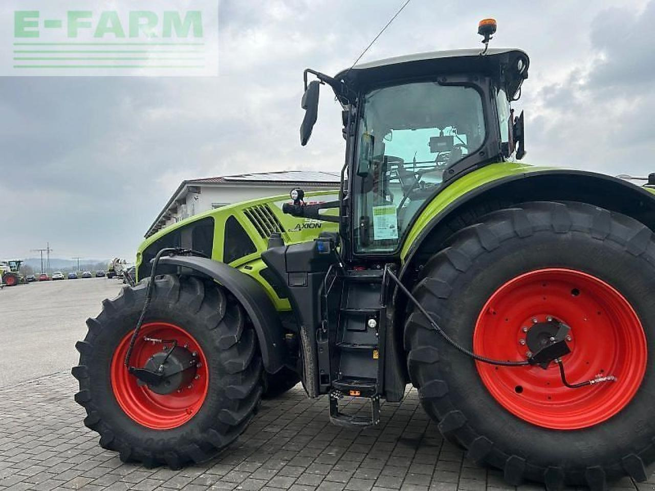 Tracteur agricole CLAAS axion 930 cmatic cebis CMATIC CEBIS: photos 6