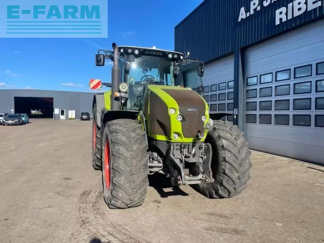 CLAAS axion 930 cmatic - Tracteur agricole: photos 4 CLAAS axion 930 cmatic - Tracteur agricole: photos 4