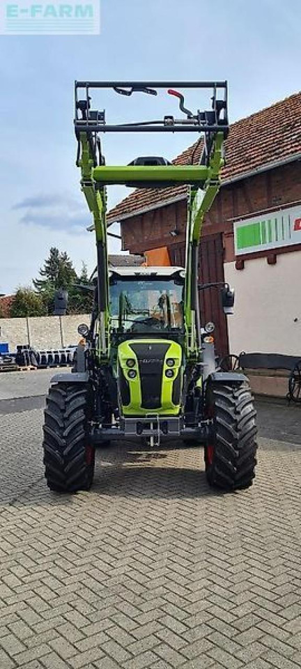 CLAAS axos 40 advanced - Tracteur agricole: photos 2 CLAAS axos 40 advanced - Tracteur agricole: photos 2