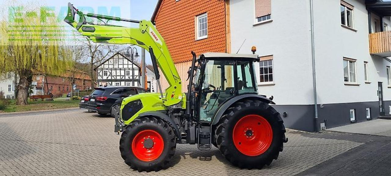 CLAAS axos 40 advanced - Tracteur agricole: photos 3 CLAAS axos 40 advanced - Tracteur agricole: photos 3