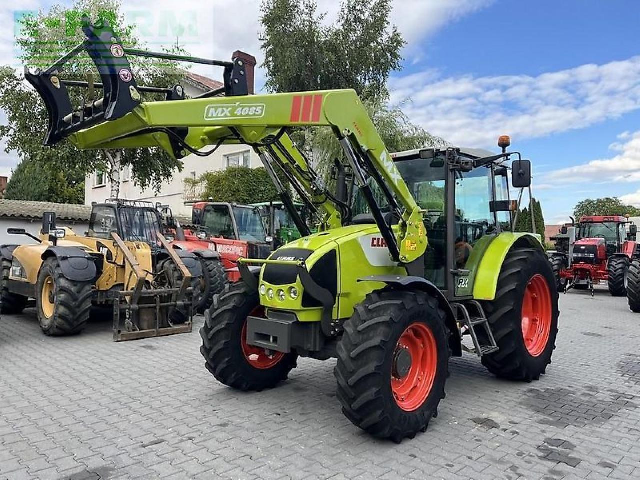 CLAAS celtis 446 plus rx + mailleux mx40-85 - Tracteur agricole: photos 1 CLAAS celtis 446 plus rx + mailleux mx40-85 - Tracteur agricole: photos 1