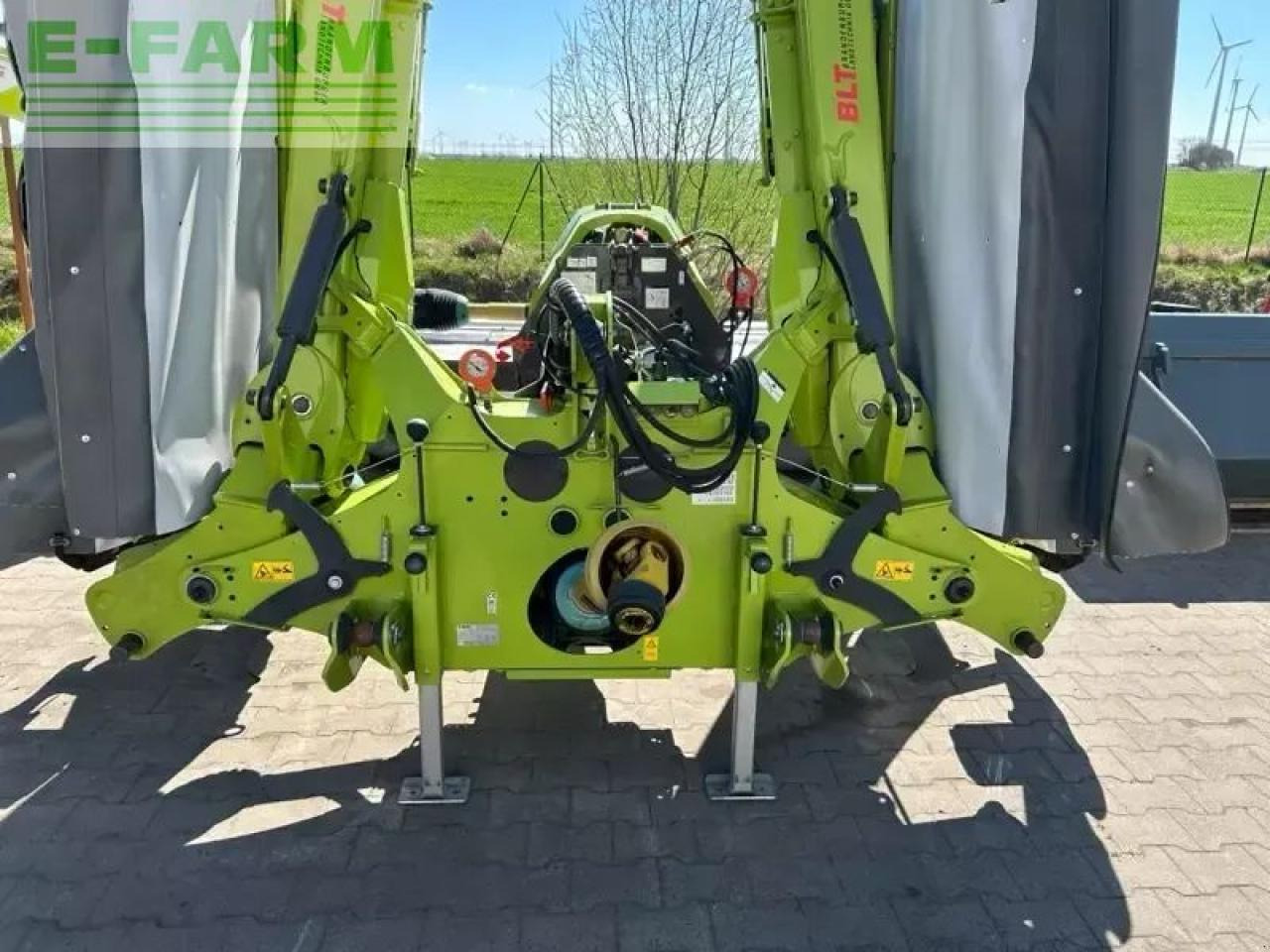 CLAAS disco 1100 trend mit disco 3200 f move - Faucheuse: photos 2 CLAAS disco 1100 trend mit disco 3200 f move - Faucheuse: photos 2