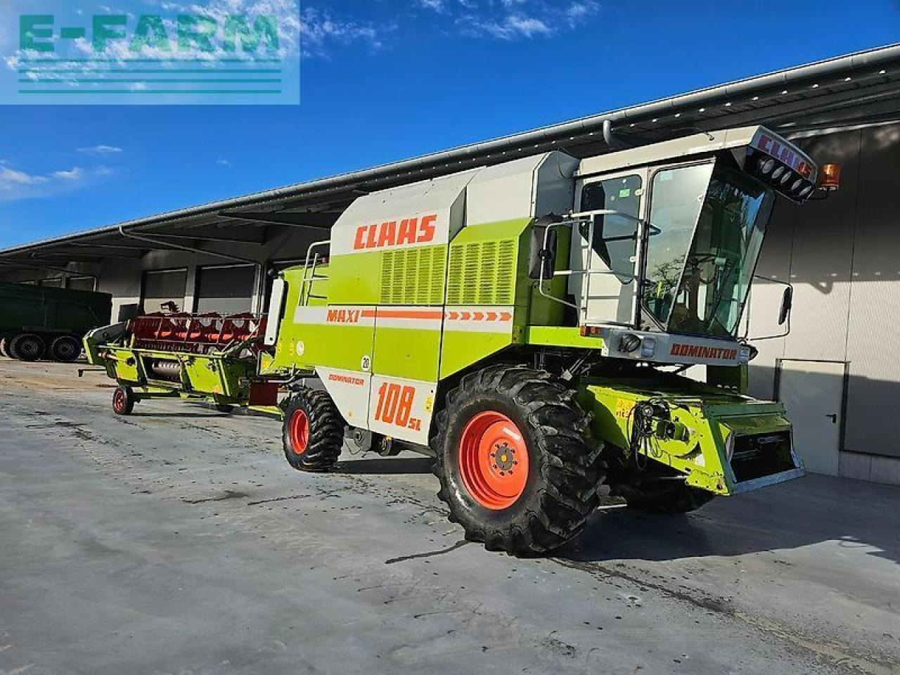 CLAAS dominator 108 sl maxi "gepflegte maschine" - Moissonneuse-batteuse: photos 5 CLAAS dominator 108 sl maxi "gepflegte maschine" - Moissonneuse-batteuse: photos 5