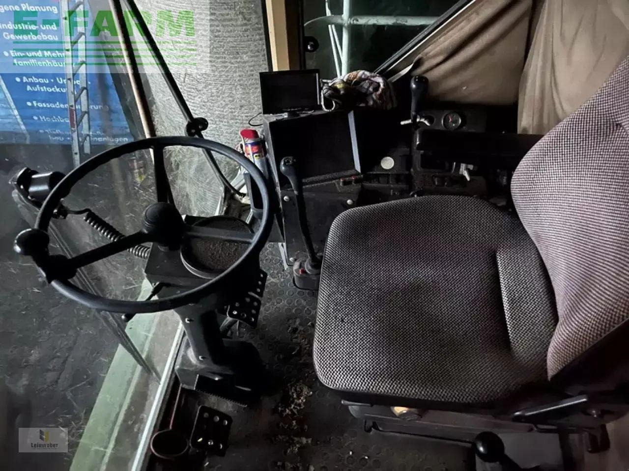 CLAAS dominator 88 s - Moissonneuse-batteuse: photos 4 CLAAS dominator 88 s - Moissonneuse-batteuse: photos 4