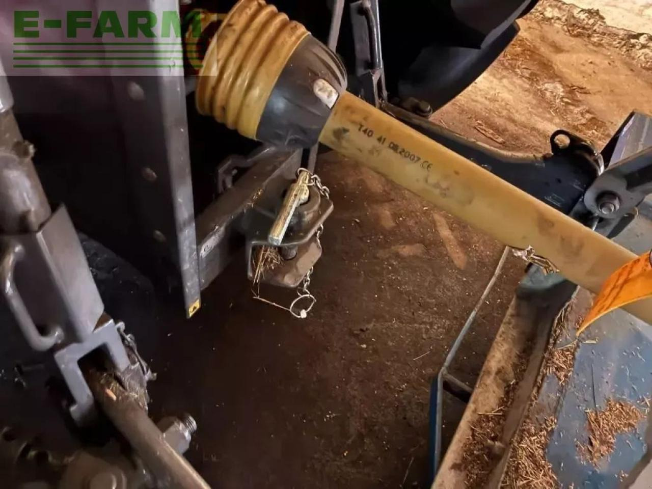 CLAAS elios 210 - Tracteur agricole: photos 5 CLAAS elios 210 - Tracteur agricole: photos 5