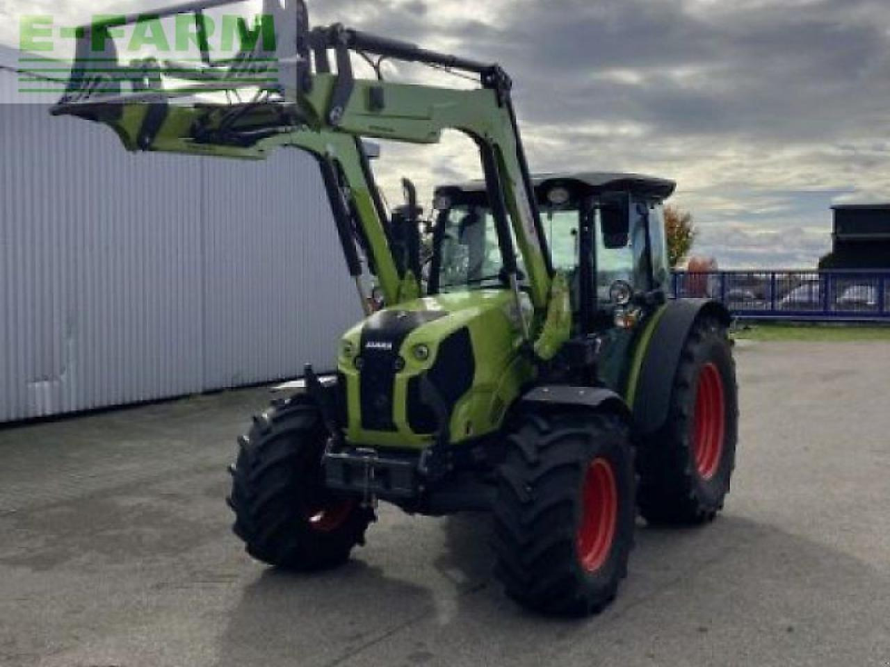 CLAAS elios 210 classic mit fl 40 e - Tracteur agricole: photos 4 CLAAS elios 210 classic mit fl 40 e - Tracteur agricole: photos 4