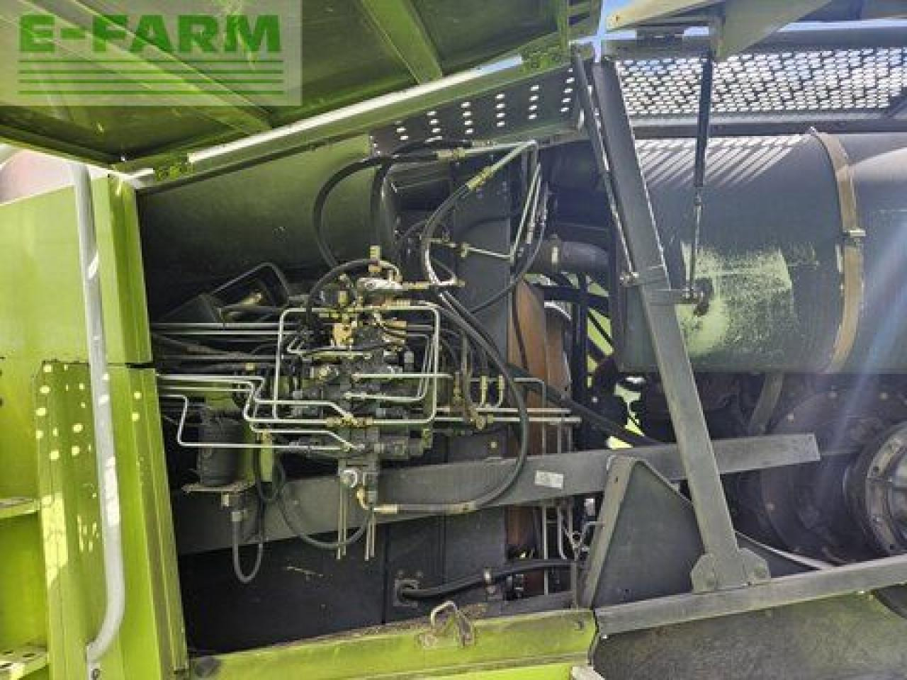 Ensileuse CLAAS jaguar 840: photos 13