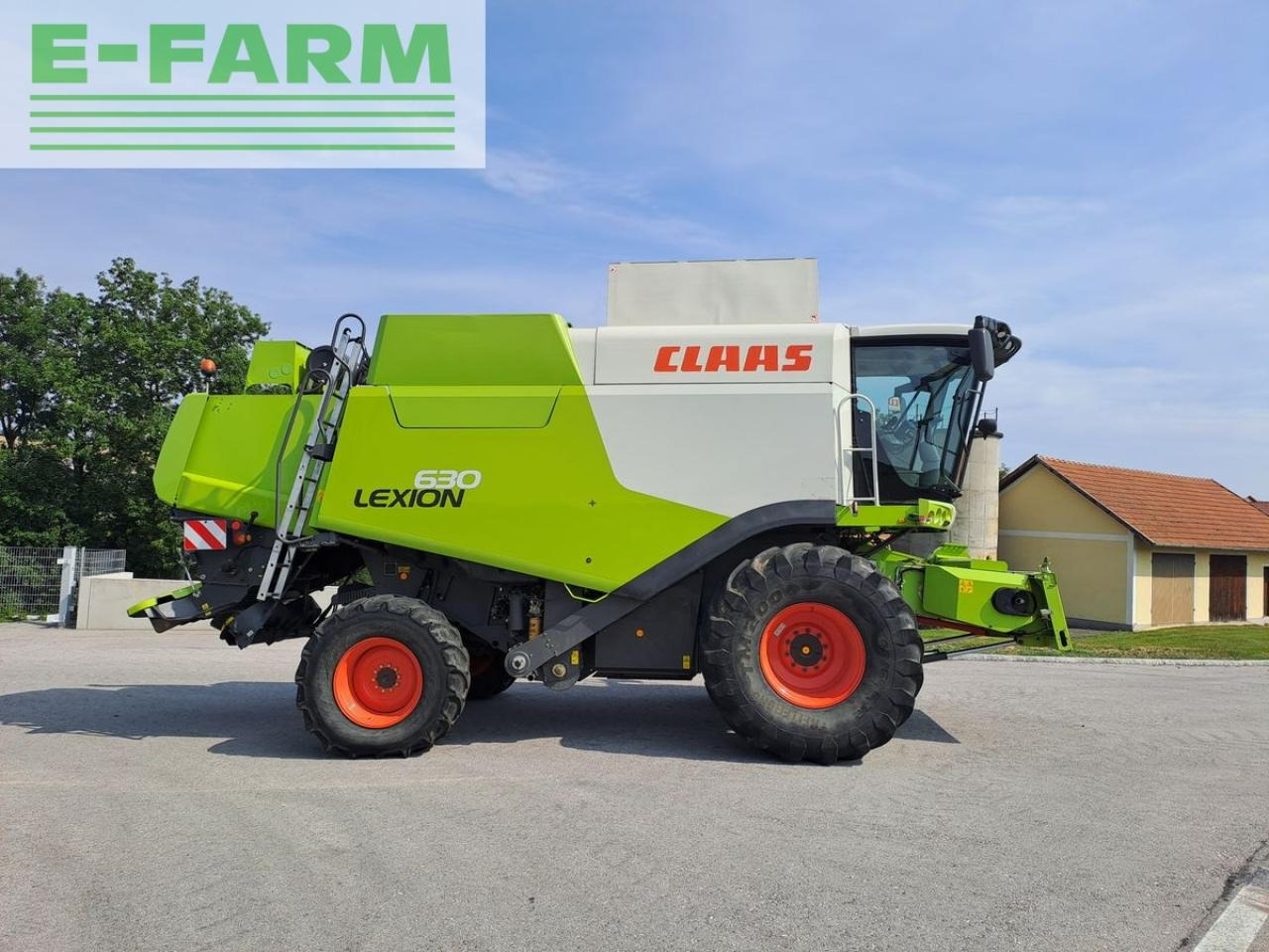 CLAAS lexion 630 - allrad - Moissonneuse-batteuse: photos 2 CLAAS lexion 630 - allrad - Moissonneuse-batteuse: photos 2
