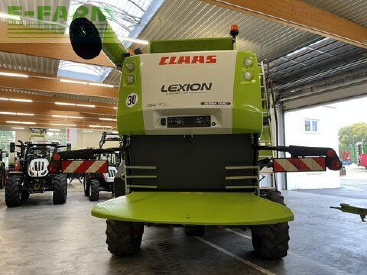CLAAS lexion 670 tt - Moissonneuse-batteuse: photos 5 CLAAS lexion 670 tt - Moissonneuse-batteuse: photos 5