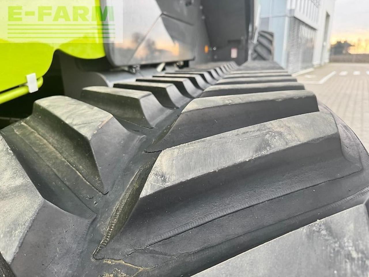 Moissonneuse-batteuse CLAAS lexion 8700 tt: photos 19 Moissonneuse-batteuse CLAAS lexion 8700 tt: photos 19