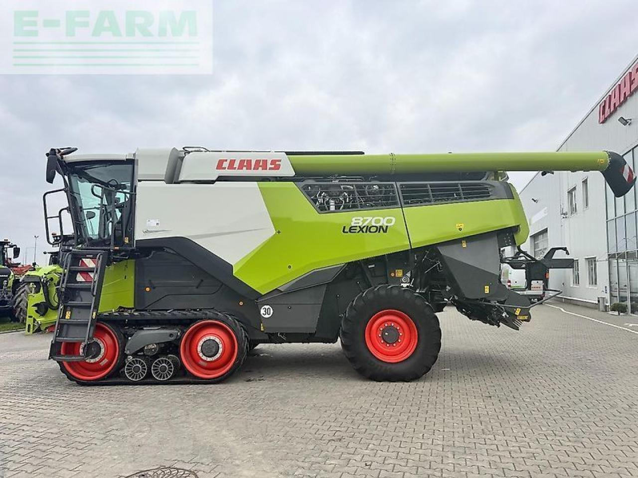 Moissonneuse-batteuse CLAAS lexion 8700 tt: photos 17 Moissonneuse-batteuse CLAAS lexion 8700 tt: photos 17
