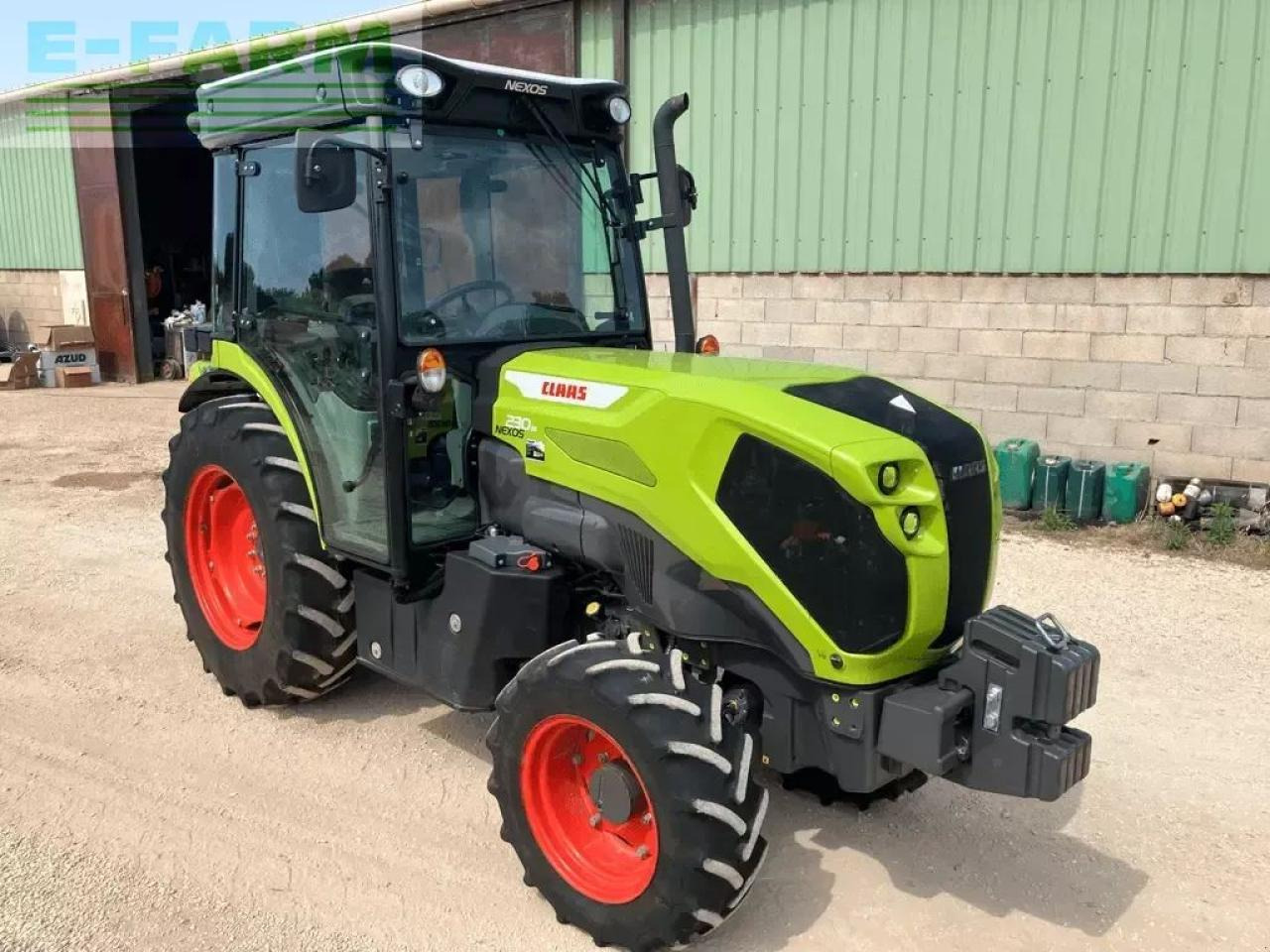 CLAAS nexos 230 m ls+ - Tracteur agricole: photos 4 CLAAS nexos 230 m ls+ - Tracteur agricole: photos 4