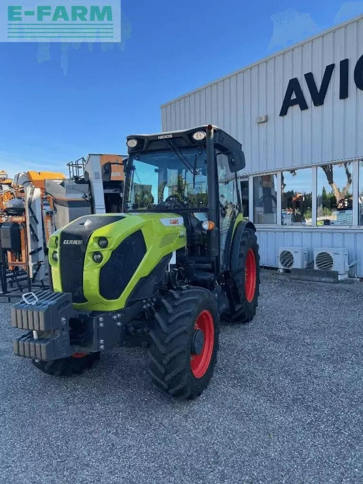 CLAAS nexos 240 l cabine tradition - Tracteur agricole: photos 1 CLAAS nexos 240 l cabine tradition - Tracteur agricole: photos 1