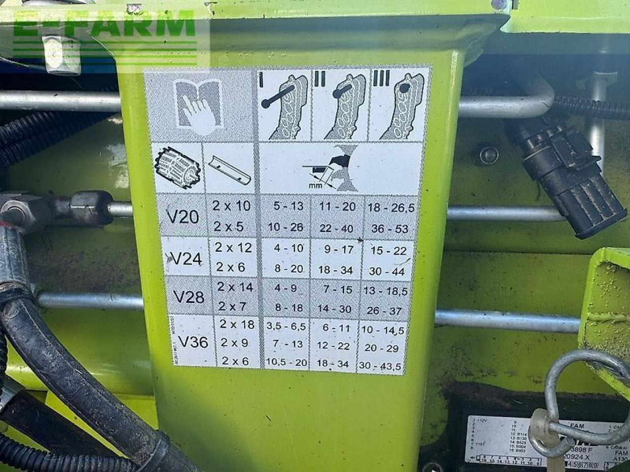 CLAAS pu 300 - Accessoire aux ensileuses: photos 5 CLAAS pu 300 - Accessoire aux ensileuses: photos 5