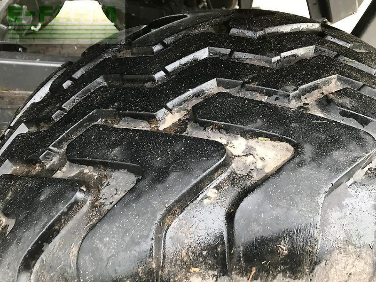 CLAAS quadrant 5300 fc - Presse à balles cubiques: photos 4 CLAAS quadrant 5300 fc - Presse à balles cubiques: photos 4