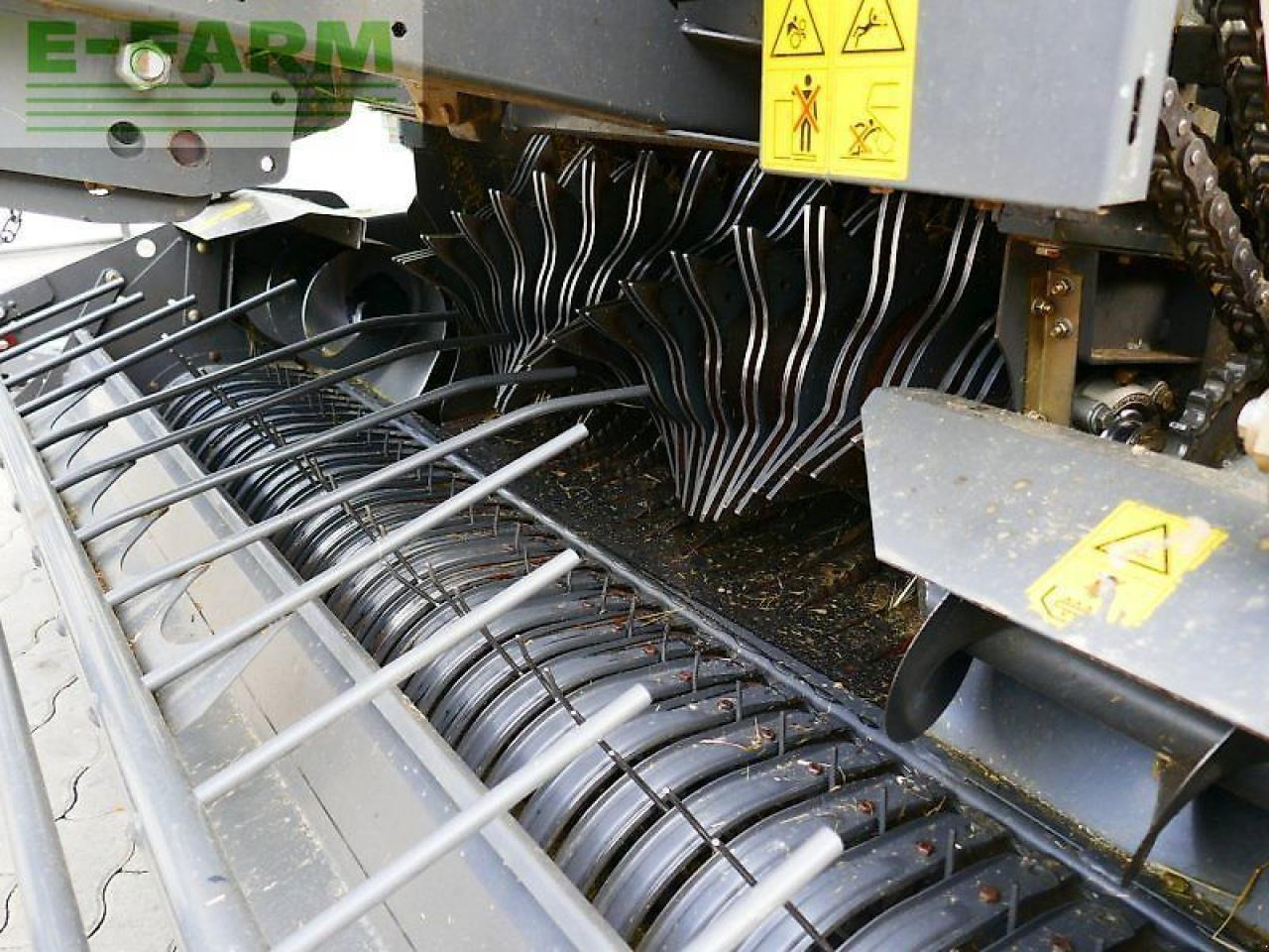 Presse à balles cubiques CLAAS rollant 355 rc: photos 7