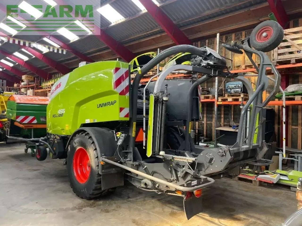 CLAAS rollant 455 rc uniwrap - Presse à balles cubiques: photos 2 CLAAS rollant 455 rc uniwrap - Presse à balles cubiques: photos 2