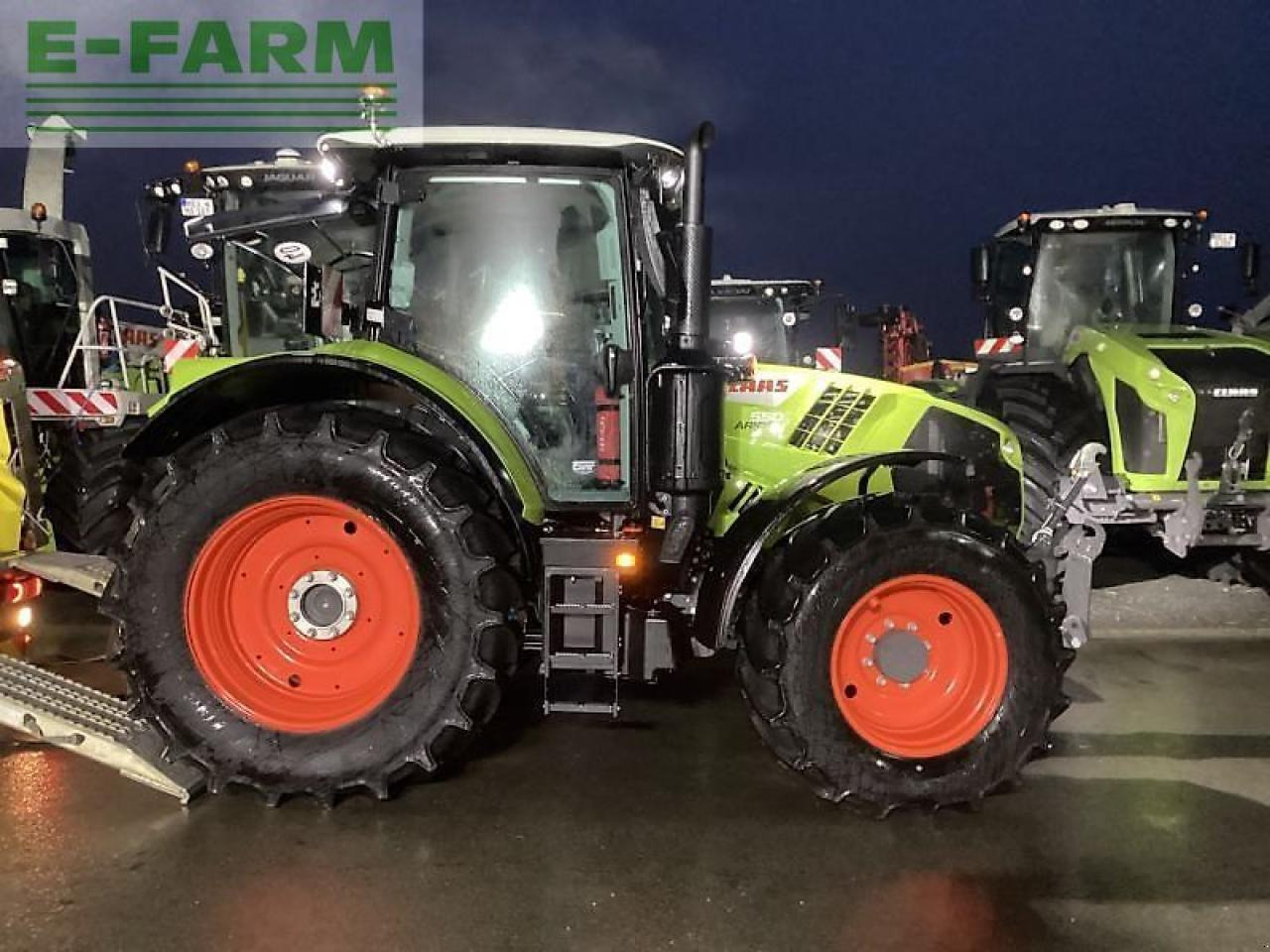 CLAAS traktor arion 550 hexa cis+ CIS - Tracteur agricole: photos 3 CLAAS traktor arion 550 hexa cis+ CIS - Tracteur agricole: photos 3