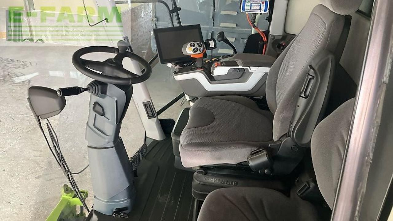 CLAAS tucano 560 montana - Moissonneuse-batteuse: photos 2 CLAAS tucano 560 montana - Moissonneuse-batteuse: photos 2