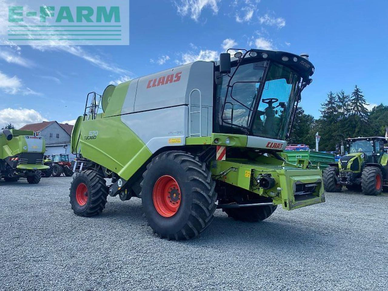 CLAAS tucano 570 - Moissonneuse-batteuse: photos 1 CLAAS tucano 570 - Moissonneuse-batteuse: photos 1