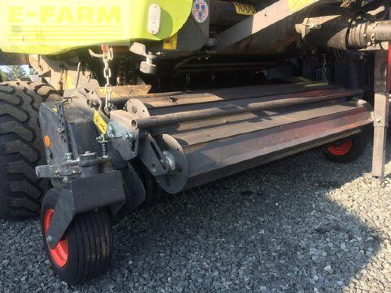 CLAAS variant 485 rc - Presse à balles cubiques: photos 4 CLAAS variant 485 rc - Presse à balles cubiques: photos 4