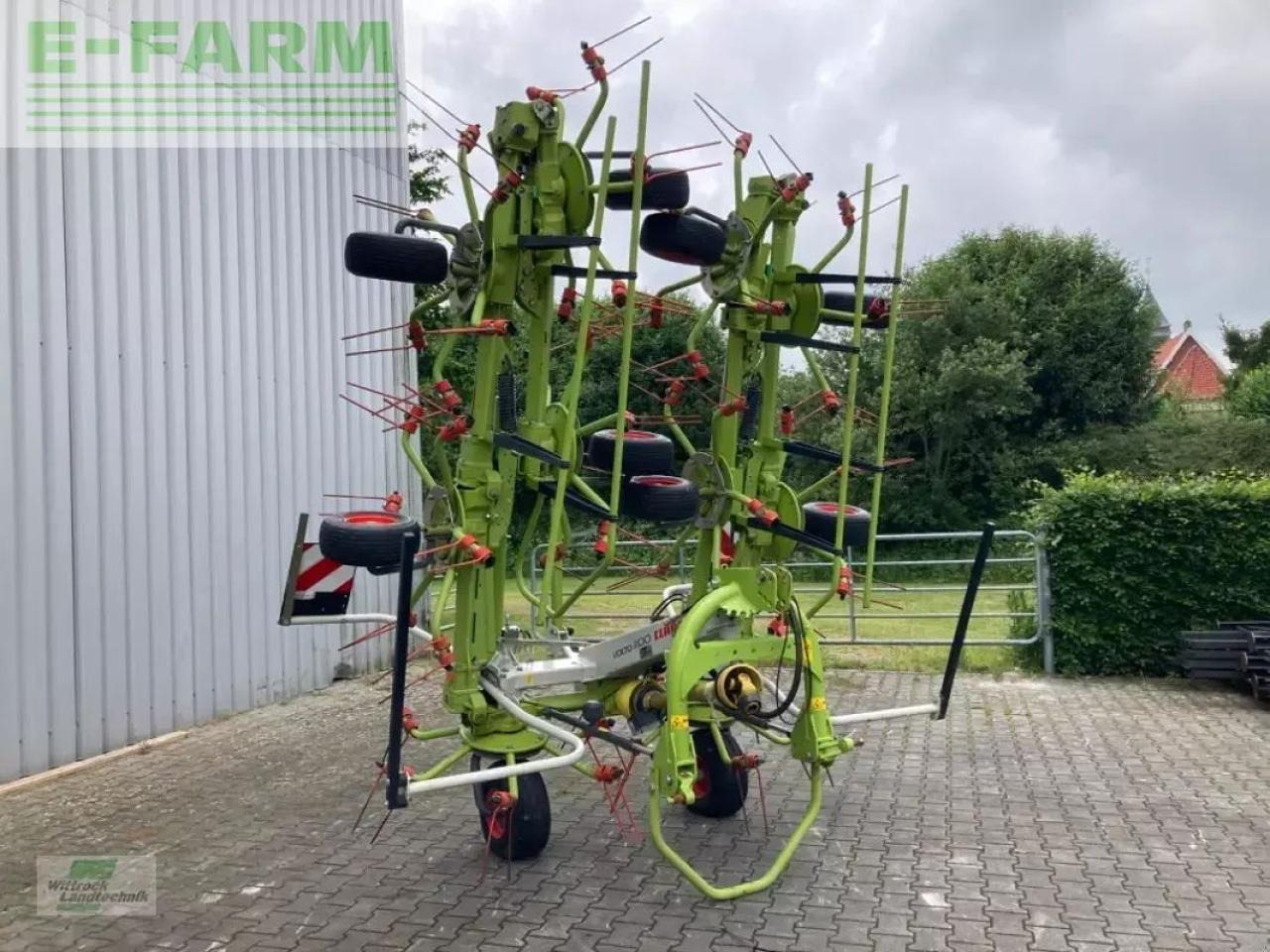 CLAAS volto 1100 - Faneuse: photos 1 CLAAS volto 1100 - Faneuse: photos 1