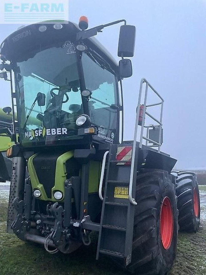 CLAAS xerion 3800 saddle trac SADDLE TRAC - Tracteur agricole: photos 2 CLAAS xerion 3800 saddle trac SADDLE TRAC - Tracteur agricole: photos 2