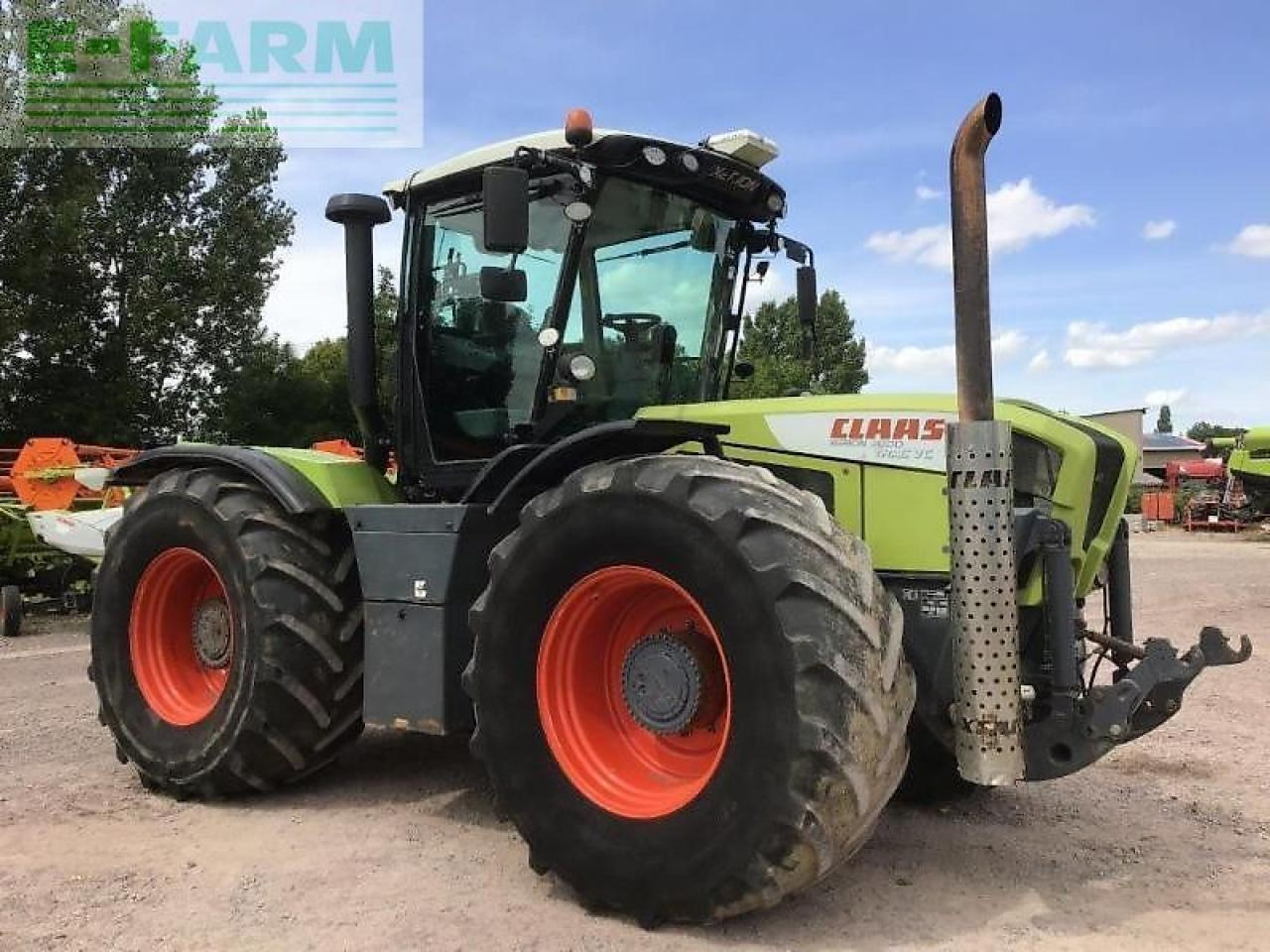 CLAAS xerion 3800 trac vc TRAC VC - Tracteur agricole: photos 2 CLAAS xerion 3800 trac vc TRAC VC - Tracteur agricole: photos 2