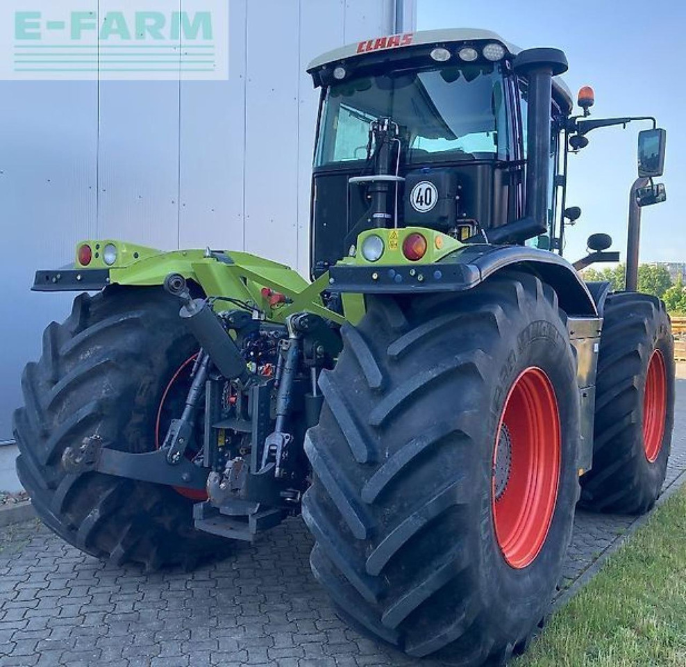 CLAAS xerion 3800 trac vc TRAC VC - Tracteur agricole: photos 2 CLAAS xerion 3800 trac vc TRAC VC - Tracteur agricole: photos 2