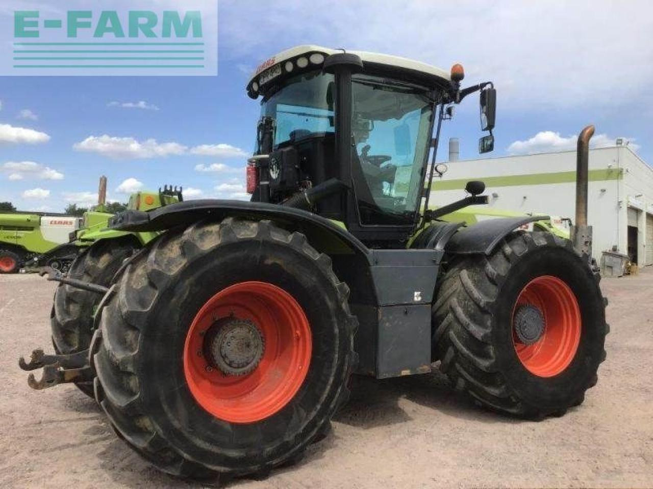 CLAAS xerion 3800 trac vc TRAC VC - Tracteur agricole: photos 3 CLAAS xerion 3800 trac vc TRAC VC - Tracteur agricole: photos 3
