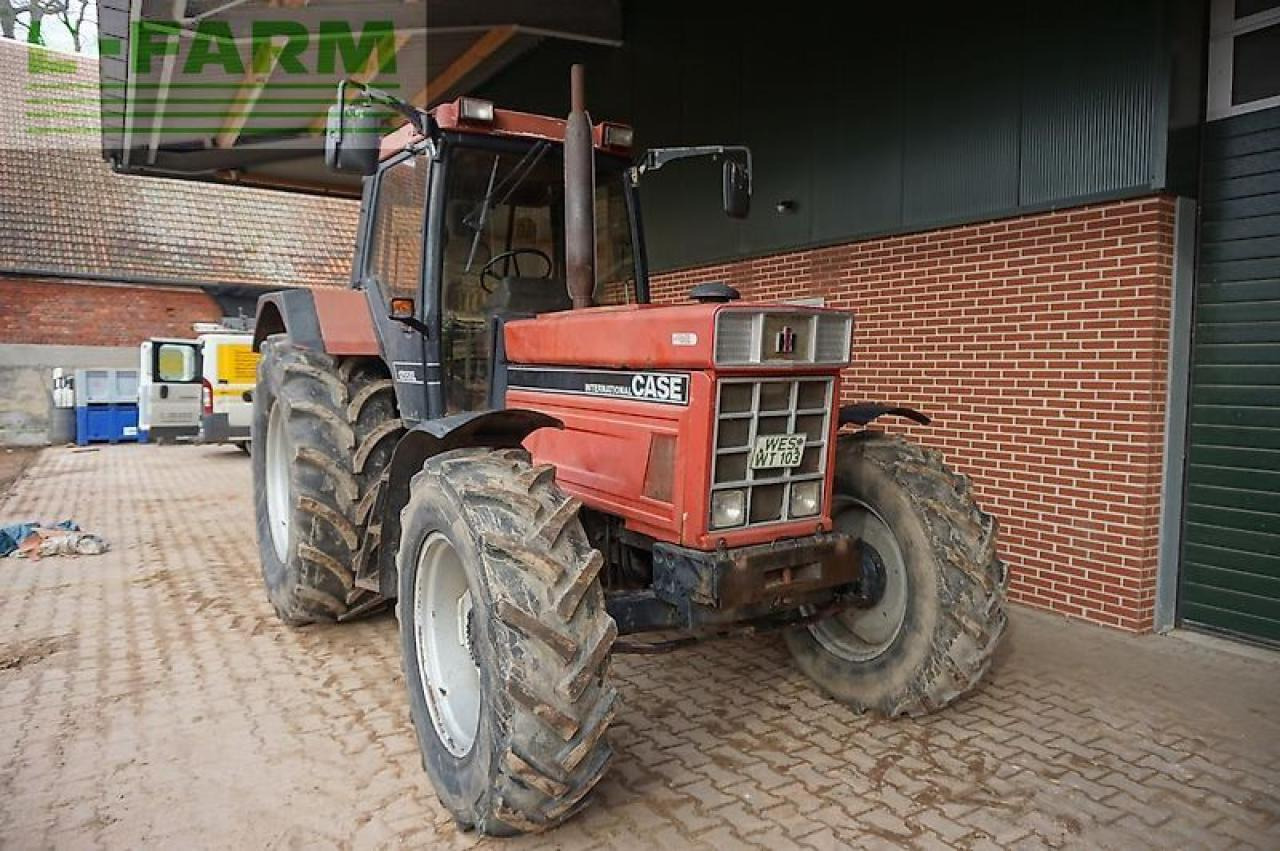 Case-IH ihc 1255 xl - Tracteur agricole: photos 3 Case-IH ihc 1255 xl - Tracteur agricole: photos 3