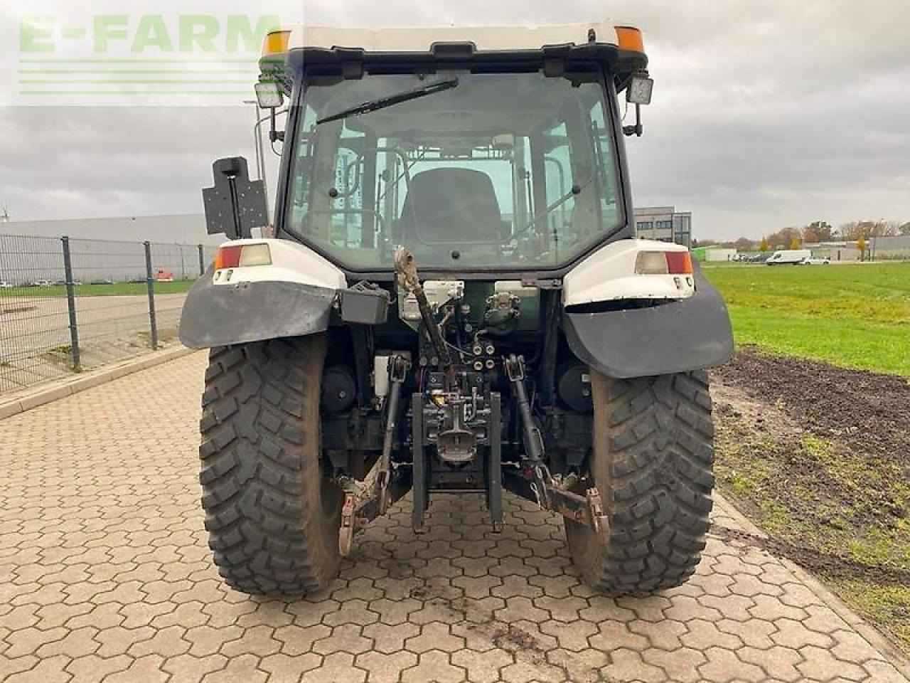 Case-IH jx 1090u - Tracteur agricole: photos 5 Case-IH jx 1090u - Tracteur agricole: photos 5