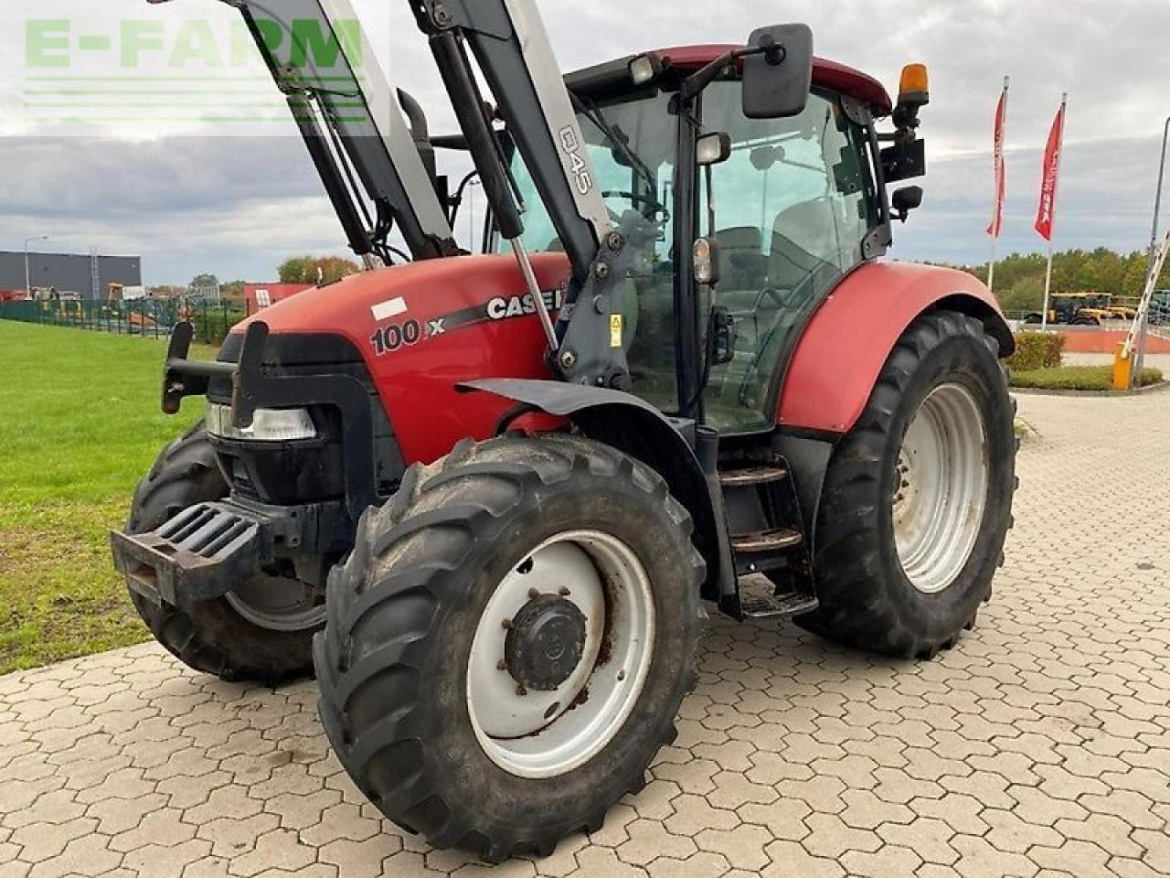 Case-IH maxxum 100 x-line X-LINE - Tracteur agricole: photos 2 Case-IH maxxum 100 x-line X-LINE - Tracteur agricole: photos 2