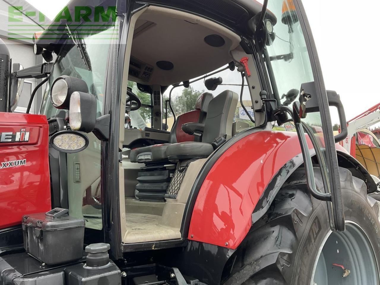 Case-IH maxxum 150 multicontroller - Tracteur agricole: photos 5 Case-IH maxxum 150 multicontroller - Tracteur agricole: photos 5